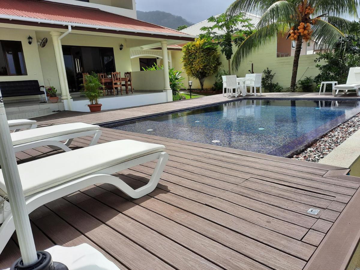 Emma'S Guest House And Self-Catering Au Cap ภายนอก รูปภาพ