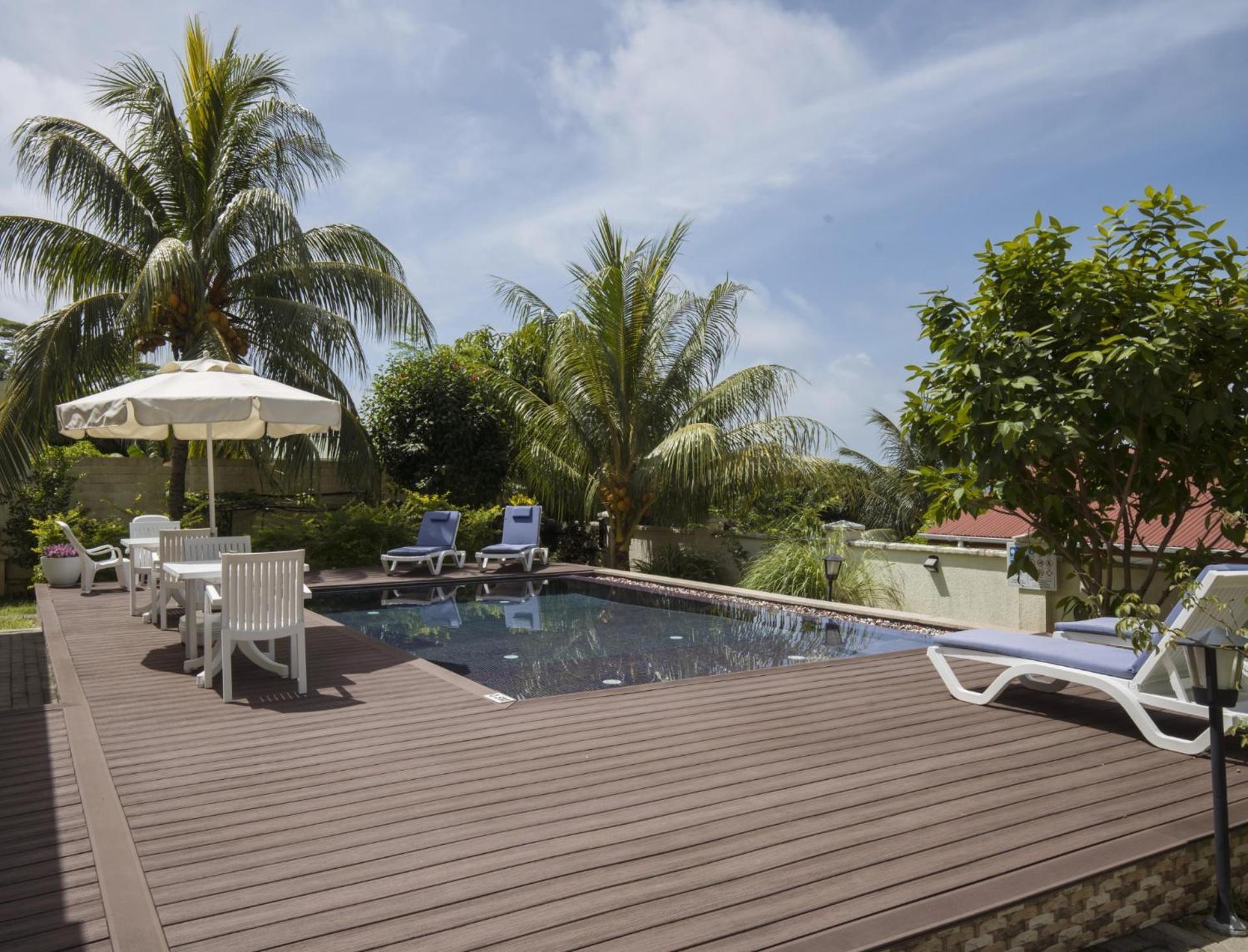 Emma'S Guest House And Self-Catering Au Cap ภายนอก รูปภาพ