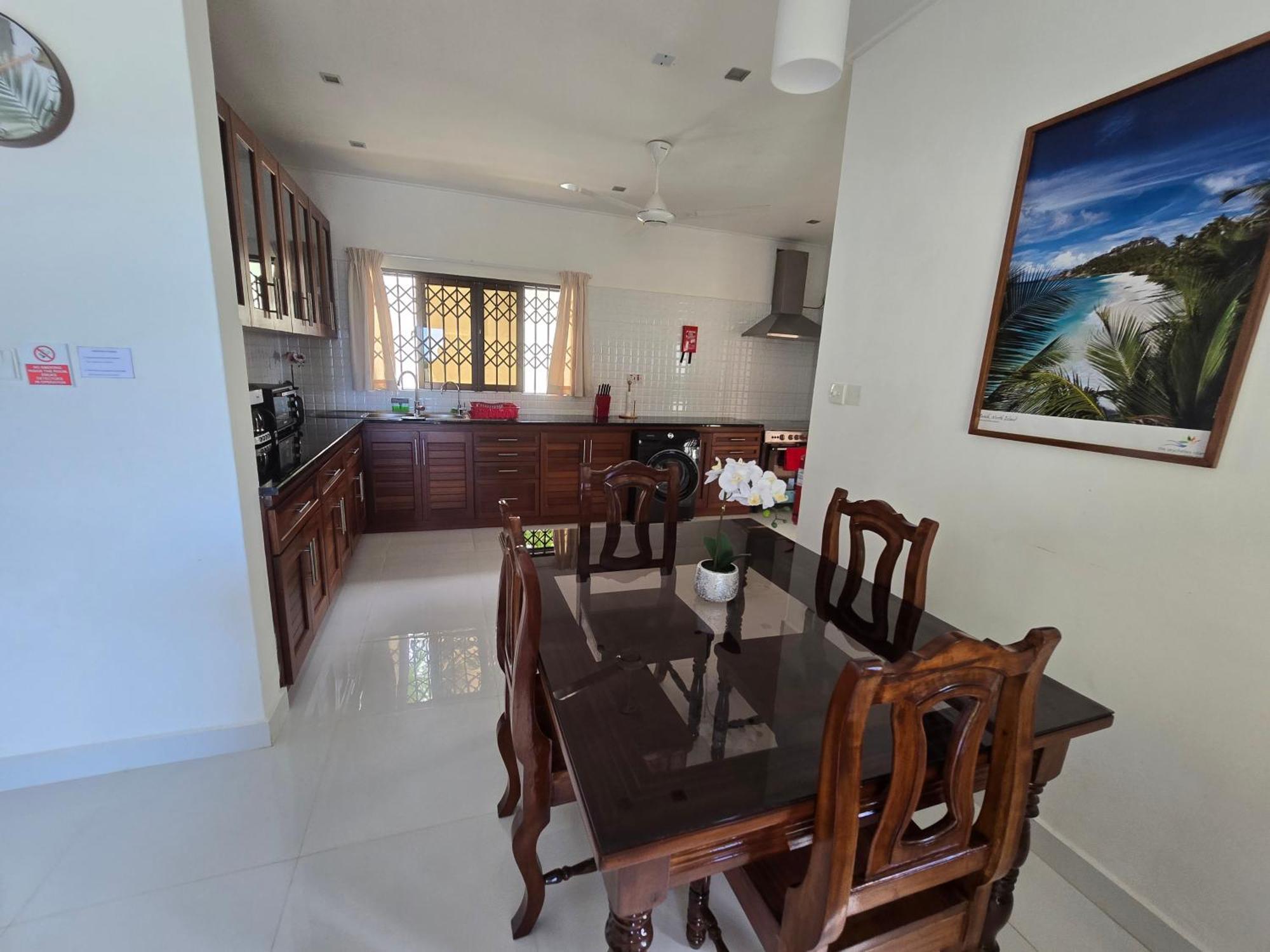 Emma'S Guest House And Self-Catering Au Cap ภายนอก รูปภาพ