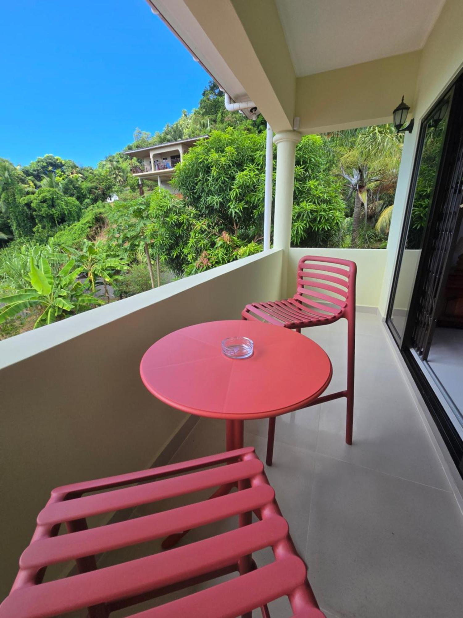 Emma'S Guest House And Self-Catering Au Cap ภายนอก รูปภาพ